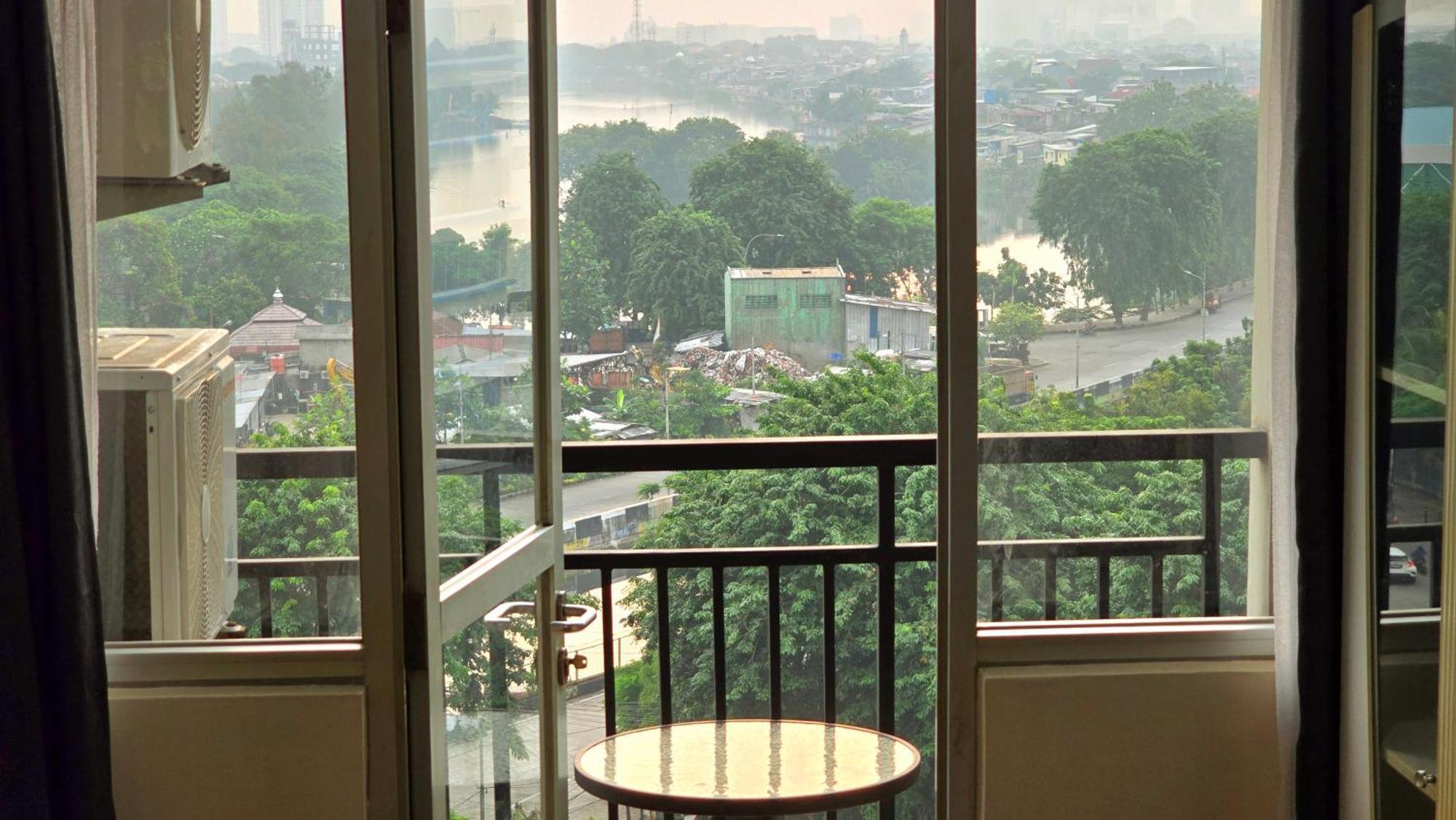 Amazing View Apartment At Kemayoran Jiexpo -Min Stay 3 Nights- Jakarta Buitenkant foto
